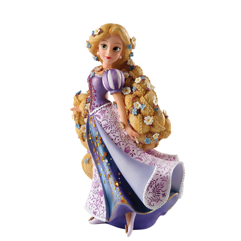 Rapunzel mit Blumen im Haar