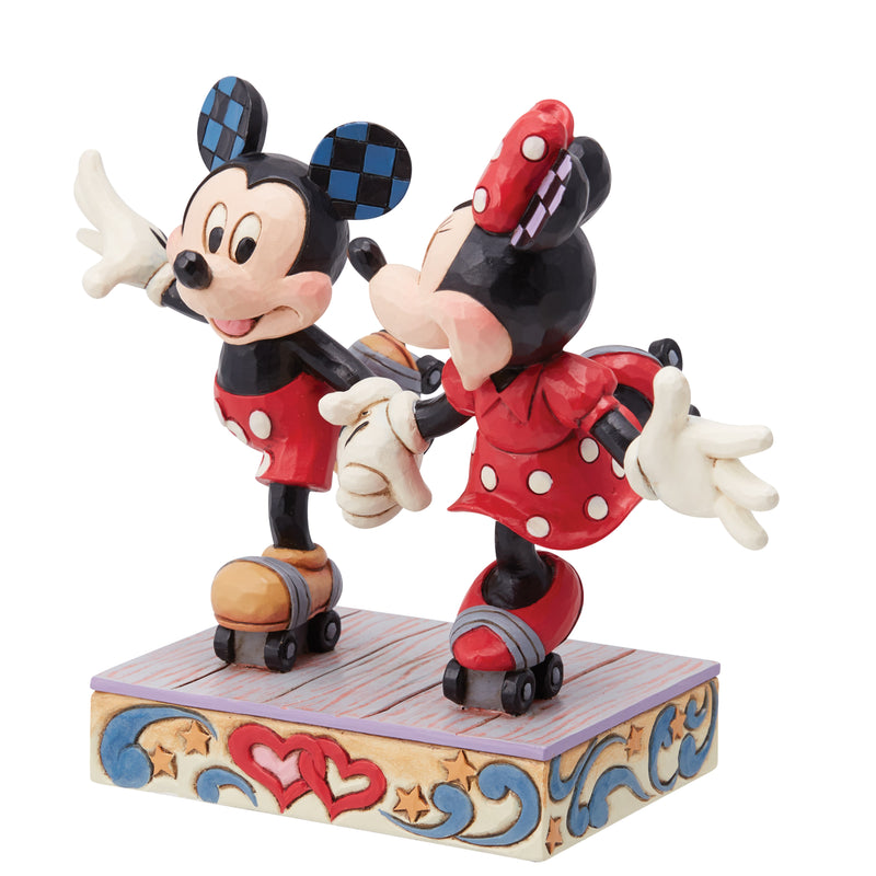 Mickey und Minnie Mouse in Rollschuhen