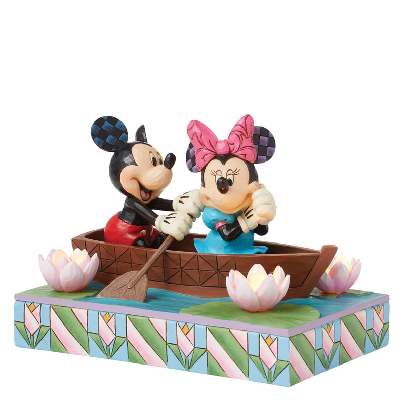 Mickey und Minnie Mouse im Boot